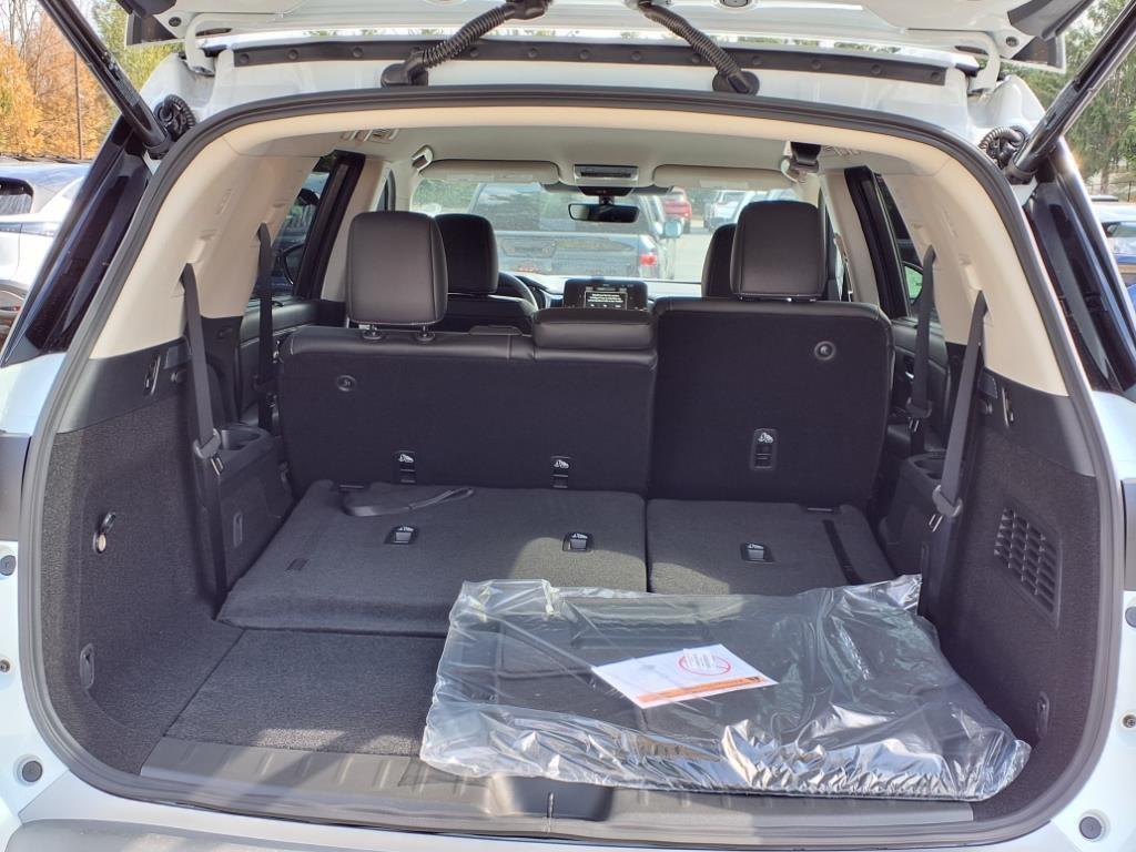 new 2025 Nissan Pathfinder car, priced at $45,083