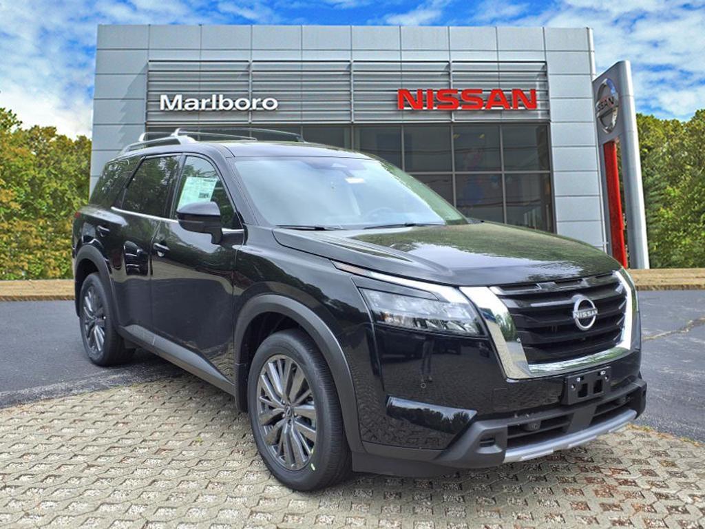 new 2025 Nissan Pathfinder car, priced at $44,381