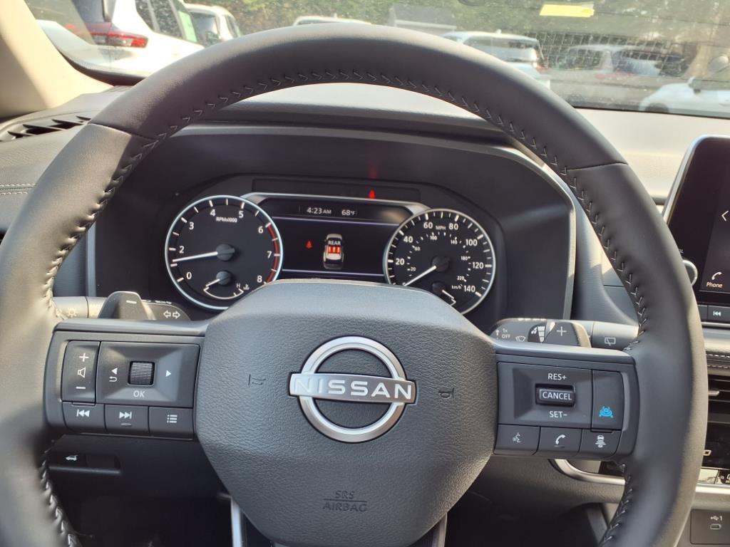 new 2025 Nissan Rogue car, priced at $33,180