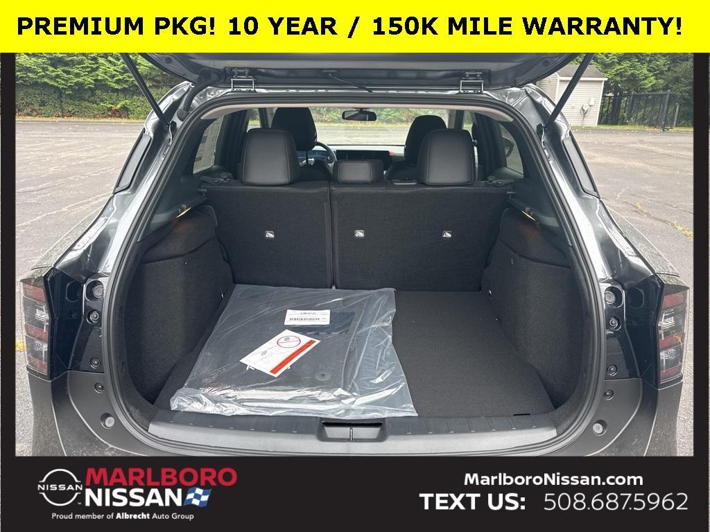 new 2025 Nissan Kicks car, priced at $31,628