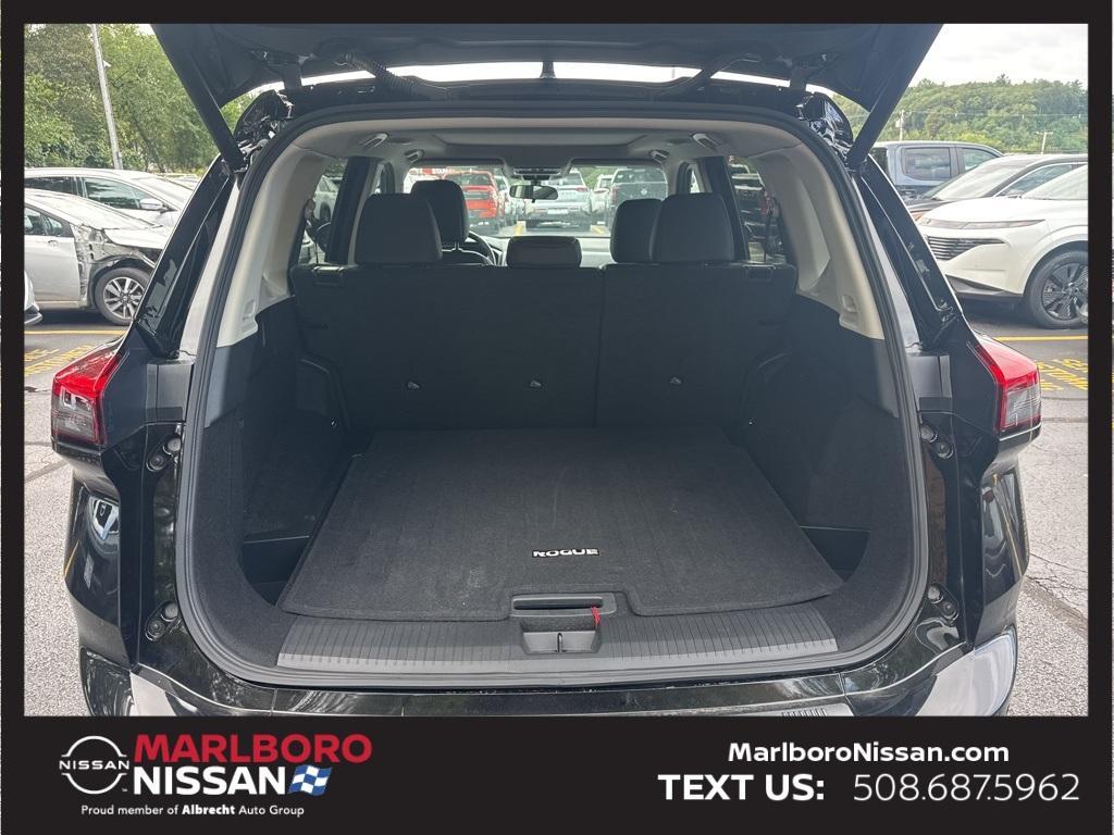 used 2024 Nissan Rogue car, priced at $28,869