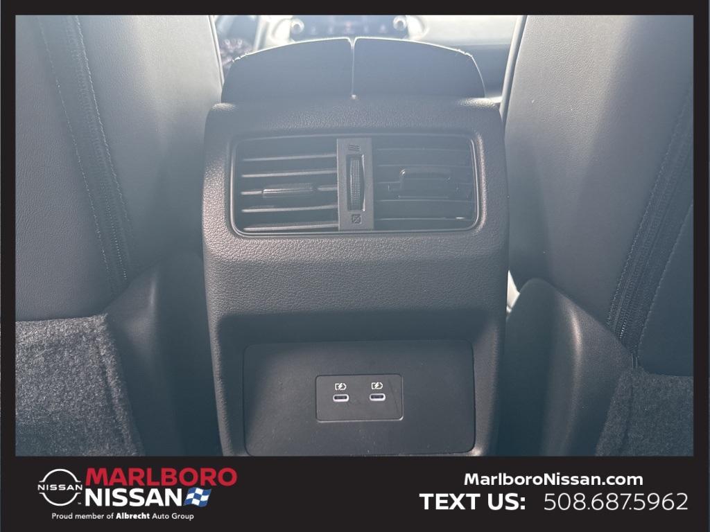 used 2024 Nissan Rogue car, priced at $28,869