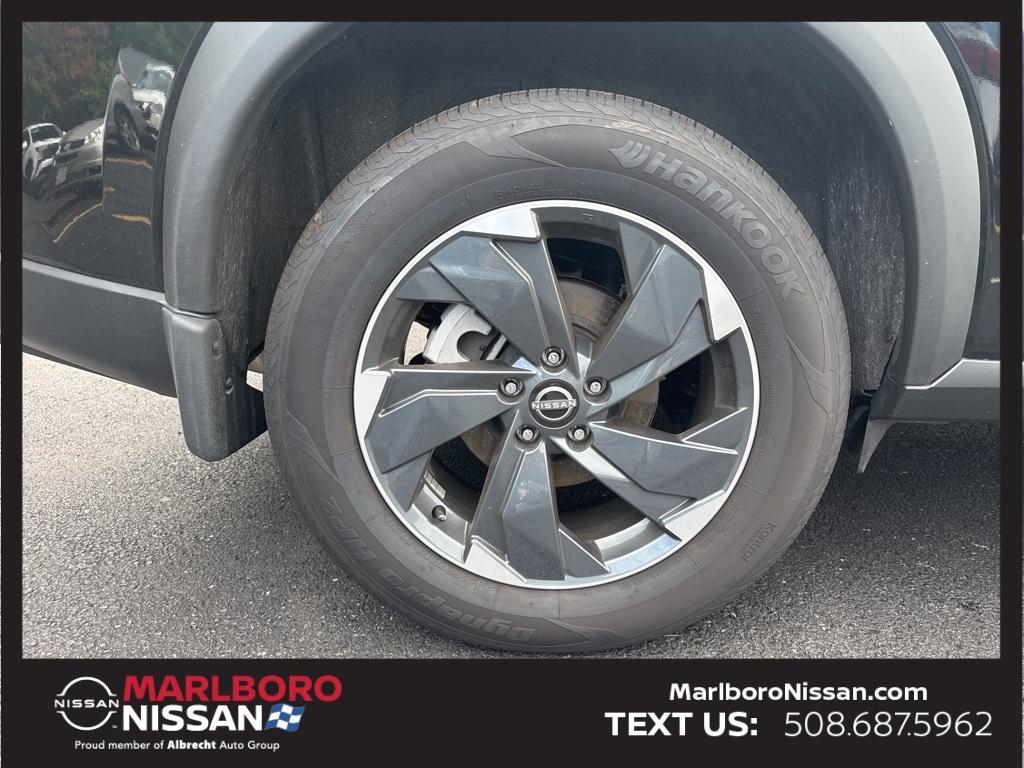 used 2024 Nissan Rogue car, priced at $28,869