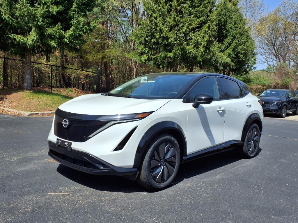 new 2025 Nissan ARIYA car, priced at $40,051