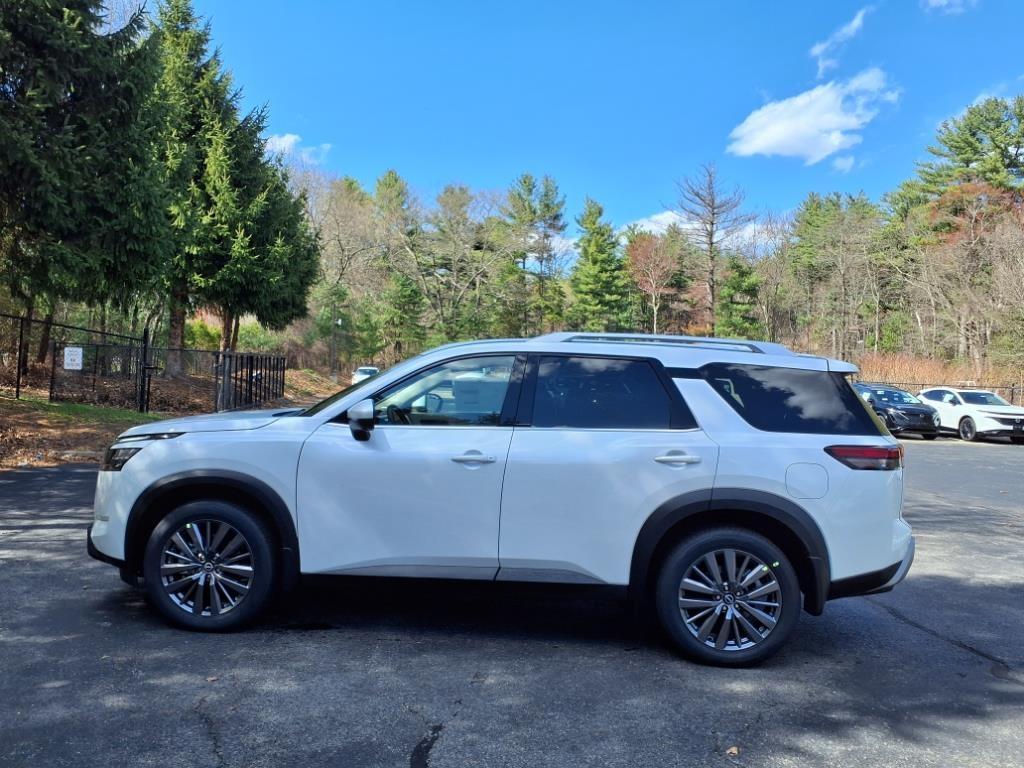 new 2025 Nissan Pathfinder car, priced at $45,230