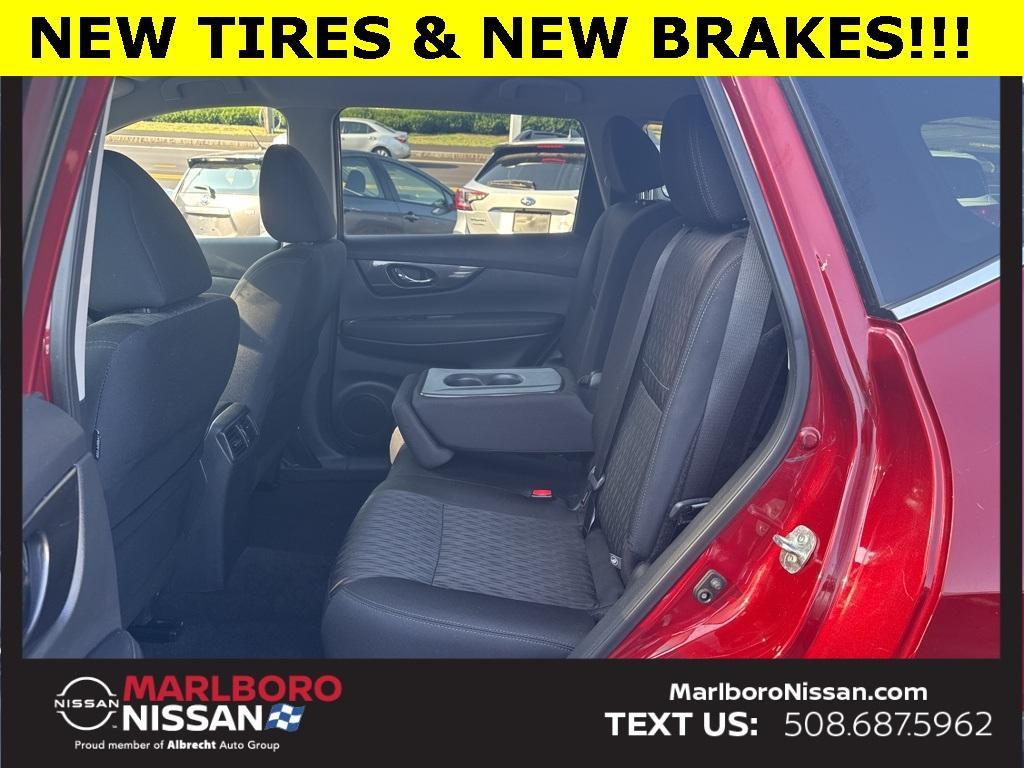 used 2019 Nissan Rogue car, priced at $10,729