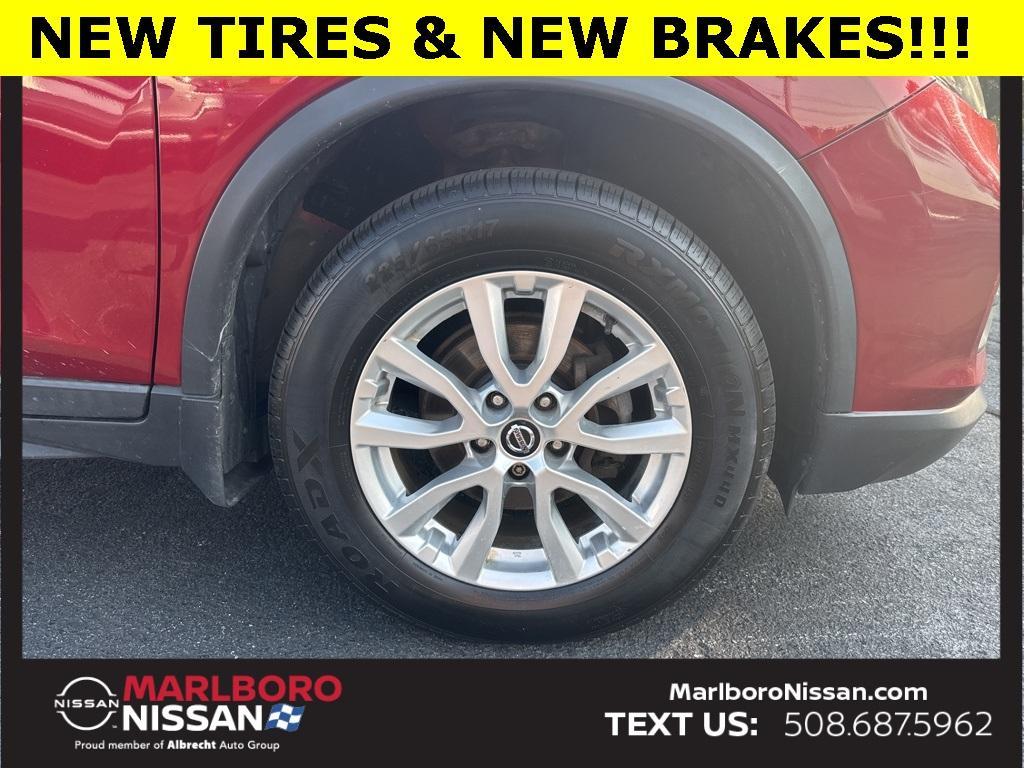 used 2019 Nissan Rogue car, priced at $10,729