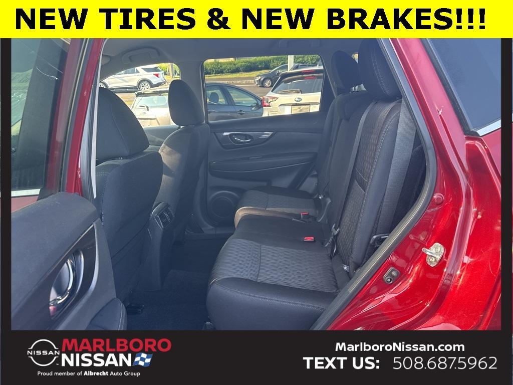 used 2019 Nissan Rogue car, priced at $10,729