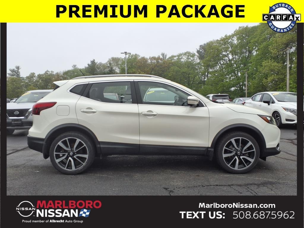 used 2019 Nissan Rogue Sport car, priced at $18,899