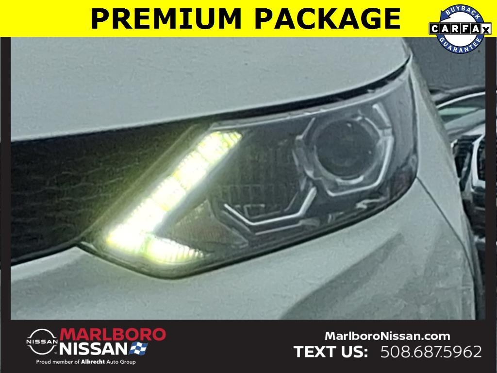 used 2019 Nissan Rogue Sport car, priced at $18,899
