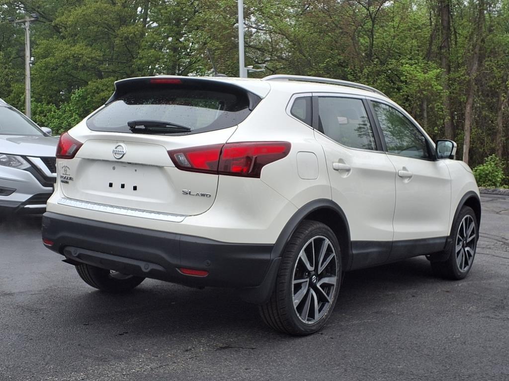 used 2019 Nissan Rogue Sport car, priced at $18,899