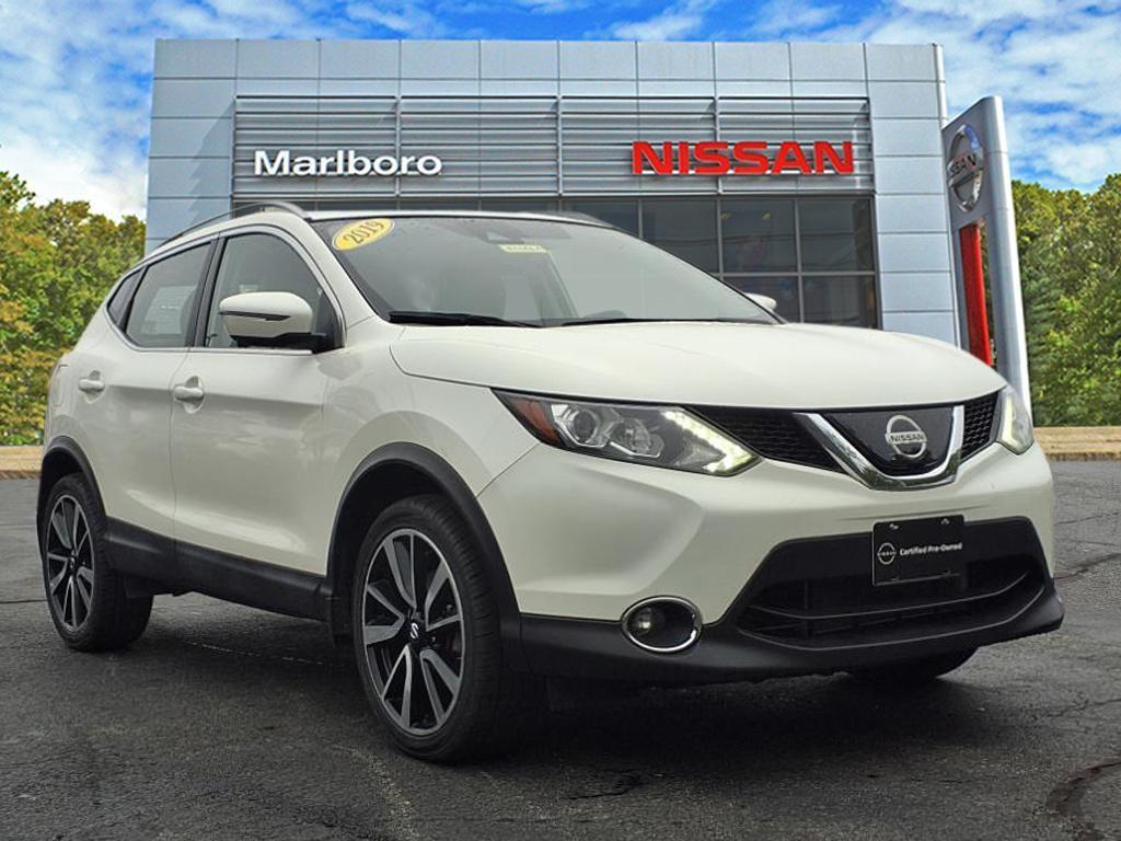 used 2019 Nissan Rogue Sport car, priced at $18,899