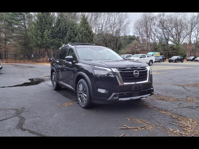 new 2025 Nissan Pathfinder car, priced at $47,610