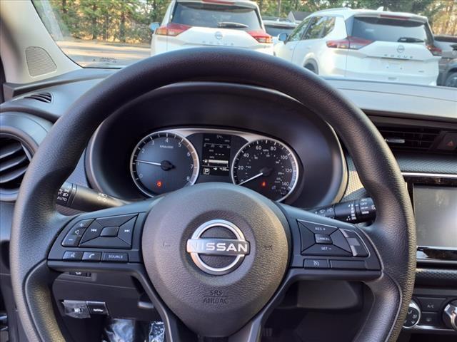 new 2025 Nissan Kicks car, priced at $23,260