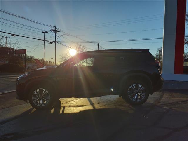 used 2023 Nissan Rogue car, priced at $26,994