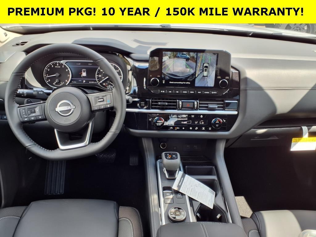 new 2025 Nissan Pathfinder car, priced at $46,445