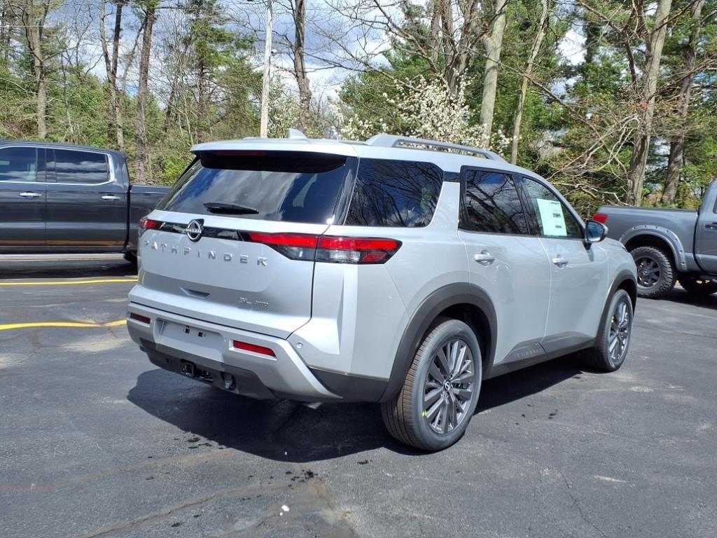 new 2025 Nissan Pathfinder car, priced at $44,945