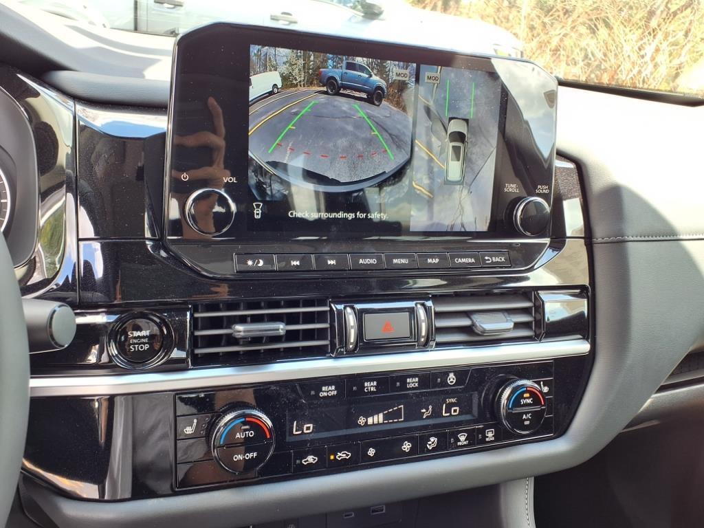 new 2025 Nissan Pathfinder car, priced at $44,945