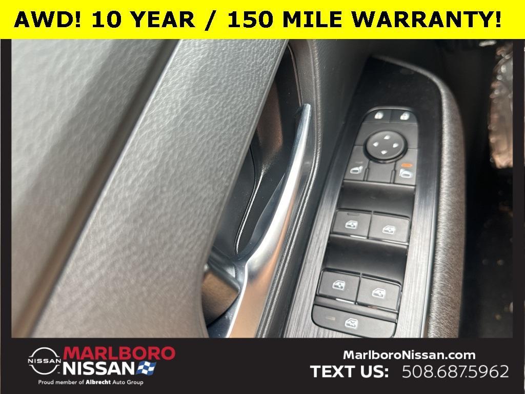 new 2025 Nissan Kicks car, priced at $26,585