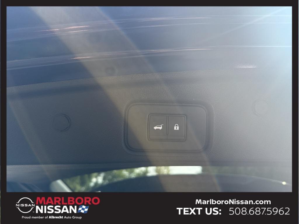 new 2025 Nissan Pathfinder car, priced at $45,191