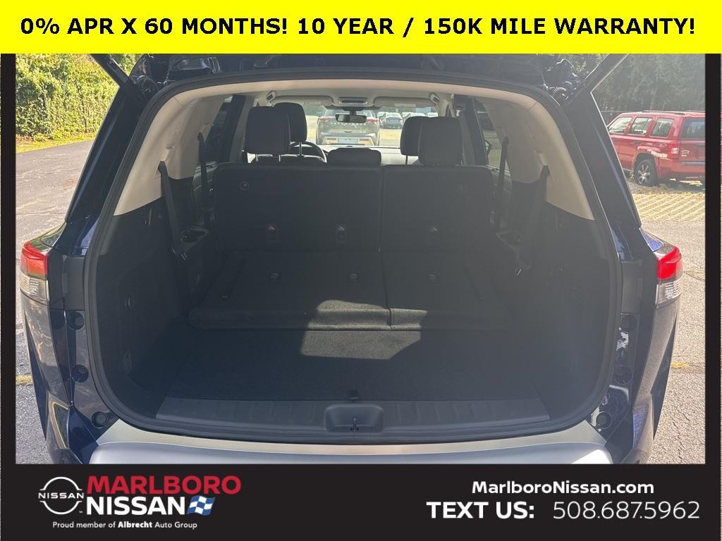 new 2025 Nissan Pathfinder car, priced at $40,191