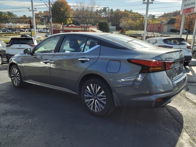 used 2023 Nissan Altima car, priced at $23,867