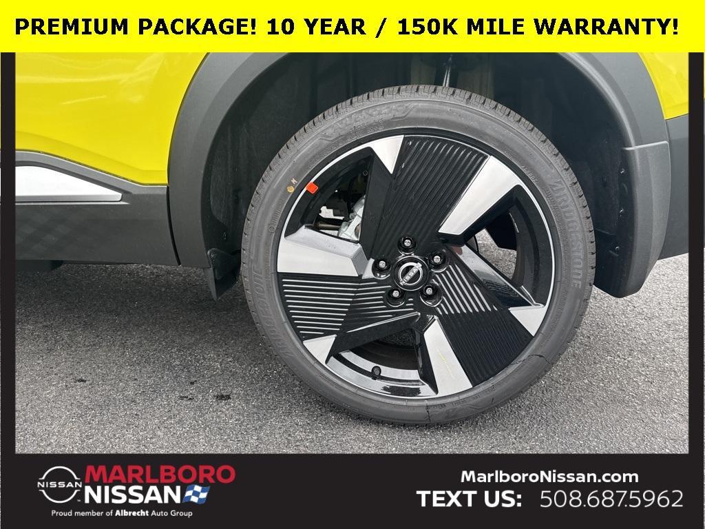 new 2025 Nissan Kicks car, priced at $31,826