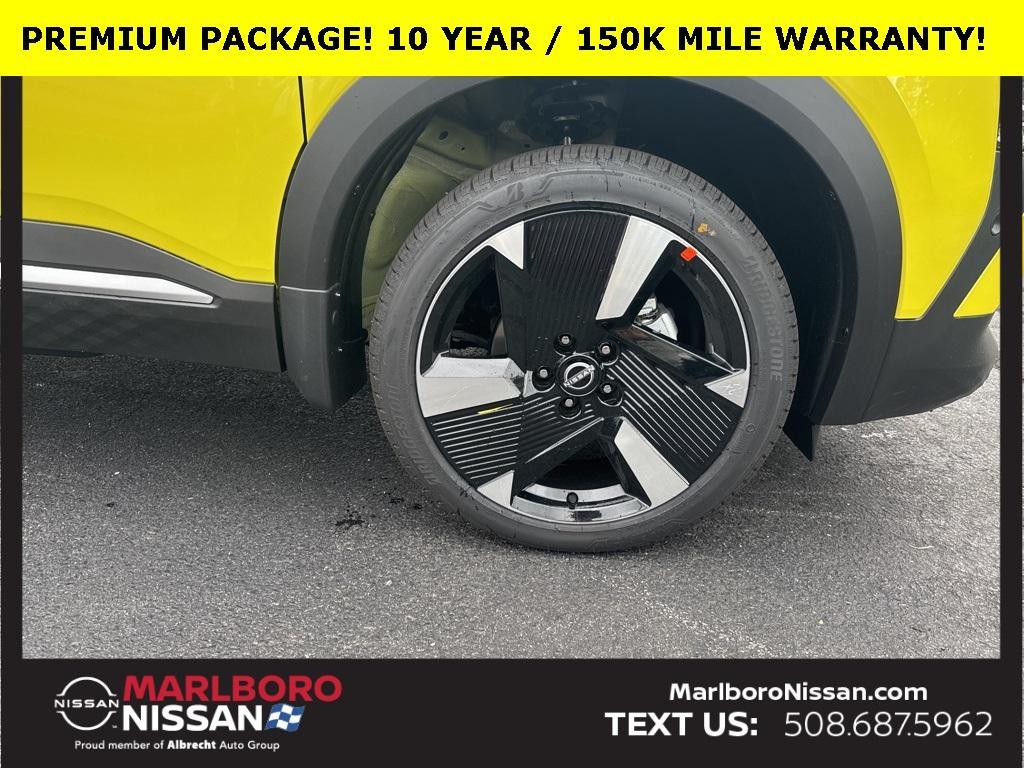 new 2025 Nissan Kicks car, priced at $31,826