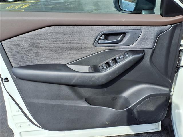 used 2023 Nissan Rogue car, priced at $22,999