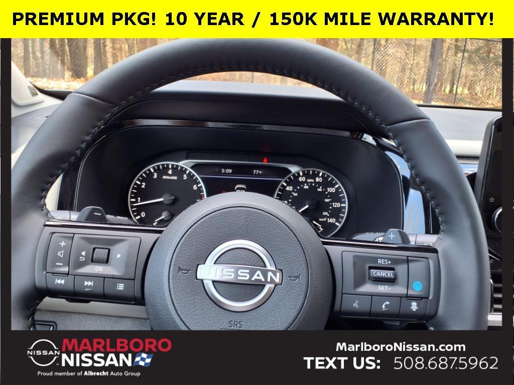 new 2025 Nissan Pathfinder car, priced at $46,821