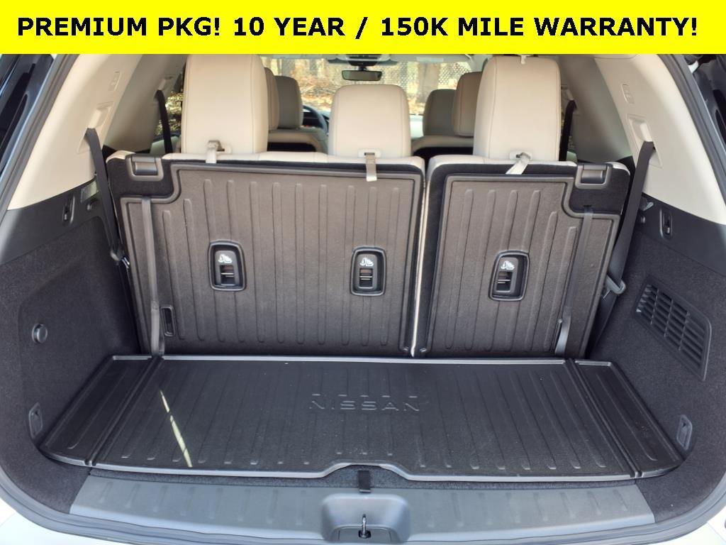 new 2025 Nissan Pathfinder car, priced at $46,821