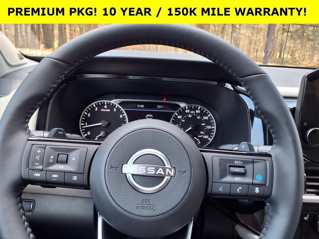 new 2025 Nissan Pathfinder car, priced at $46,821