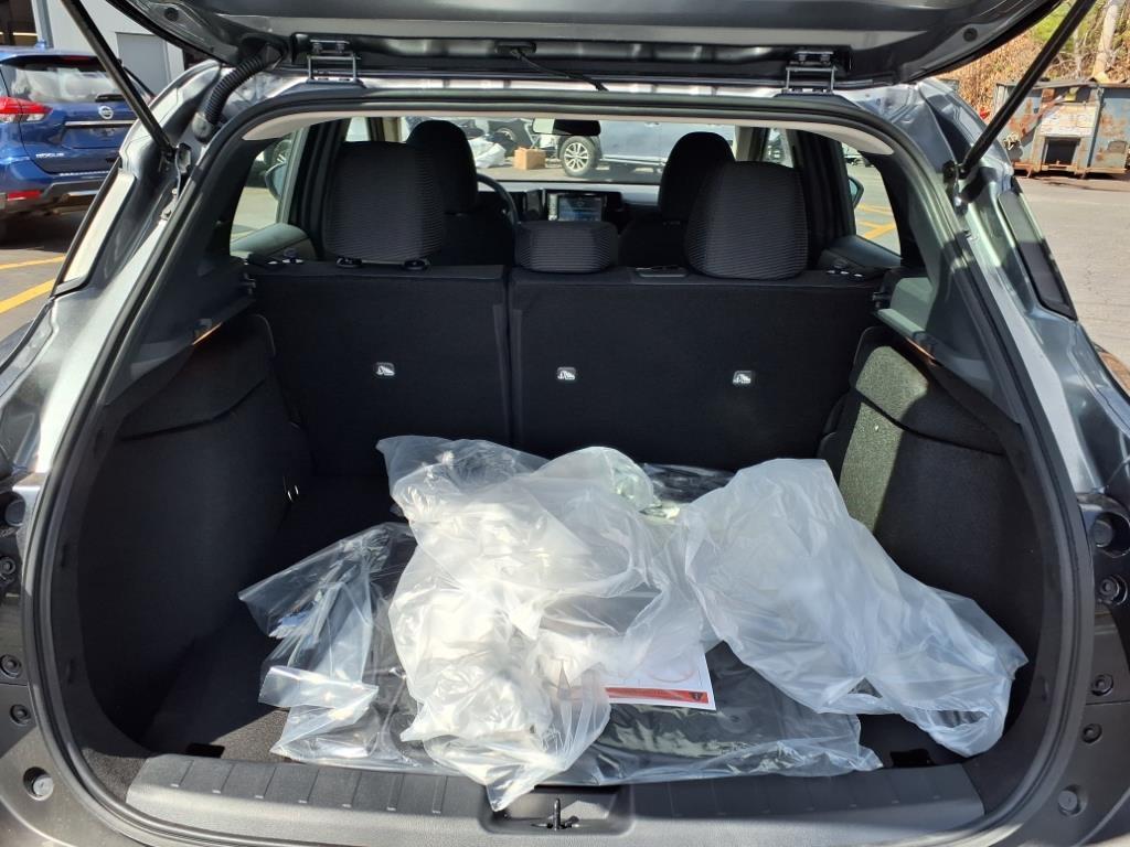 new 2025 Nissan Kicks car, priced at $25,180