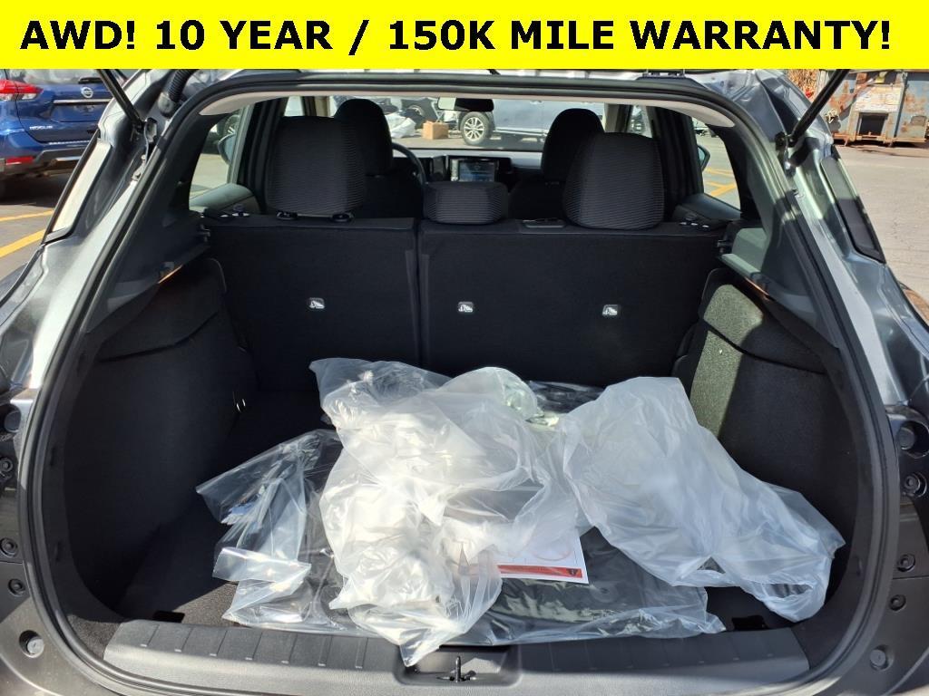 new 2025 Nissan Kicks car, priced at $24,380