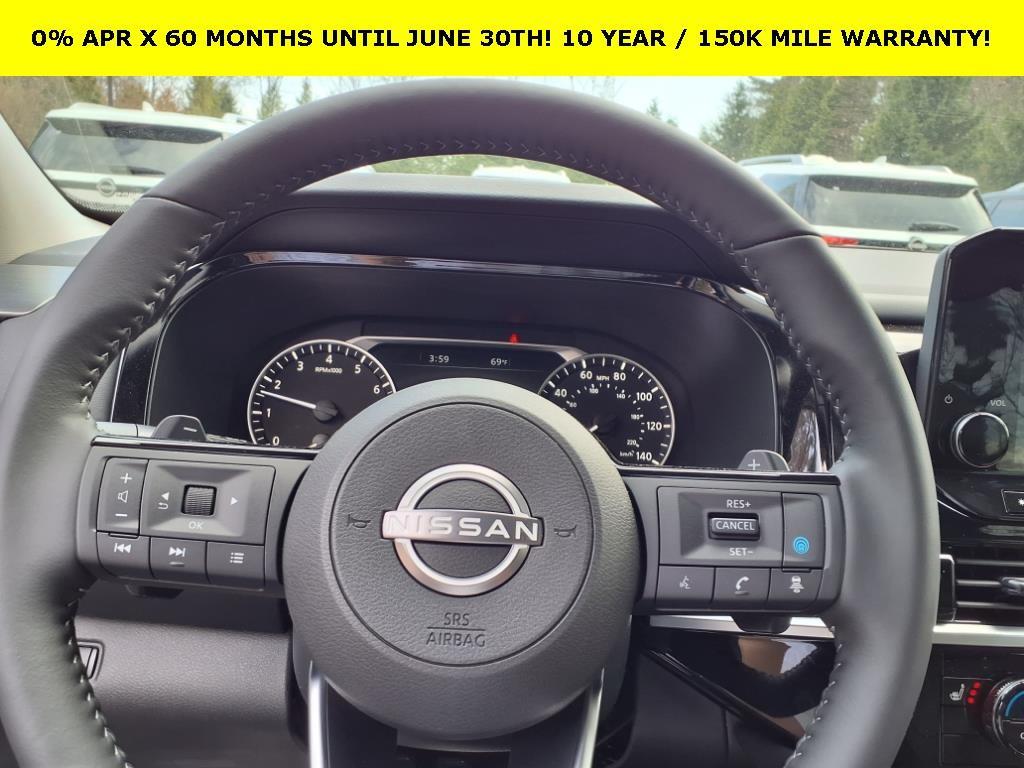 new 2025 Nissan Pathfinder car, priced at $43,207