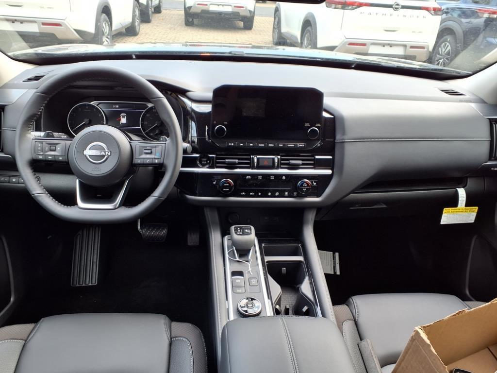 new 2025 Nissan Pathfinder car, priced at $44,707