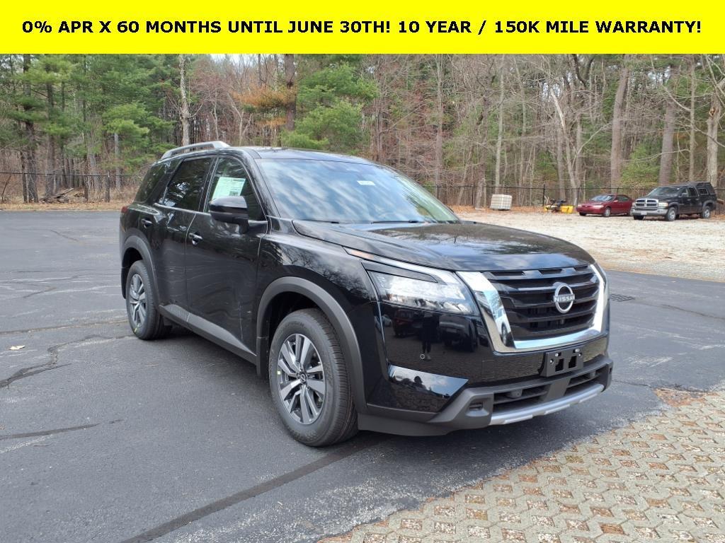new 2025 Nissan Pathfinder car, priced at $43,207