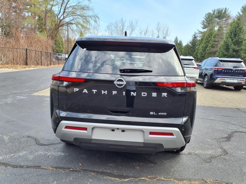 new 2025 Nissan Pathfinder car, priced at $44,707