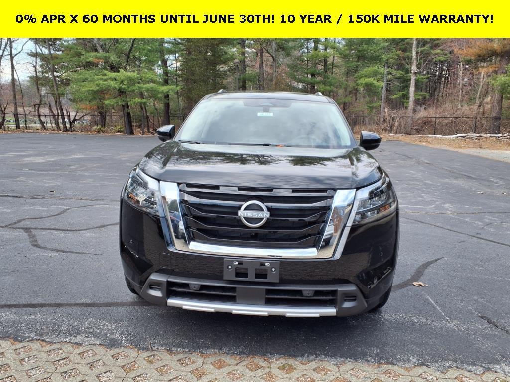 new 2025 Nissan Pathfinder car, priced at $43,207