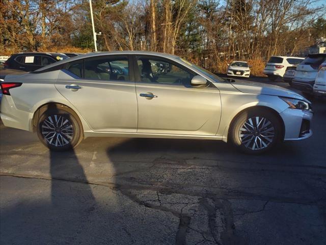 used 2023 Nissan Altima car, priced at $24,997