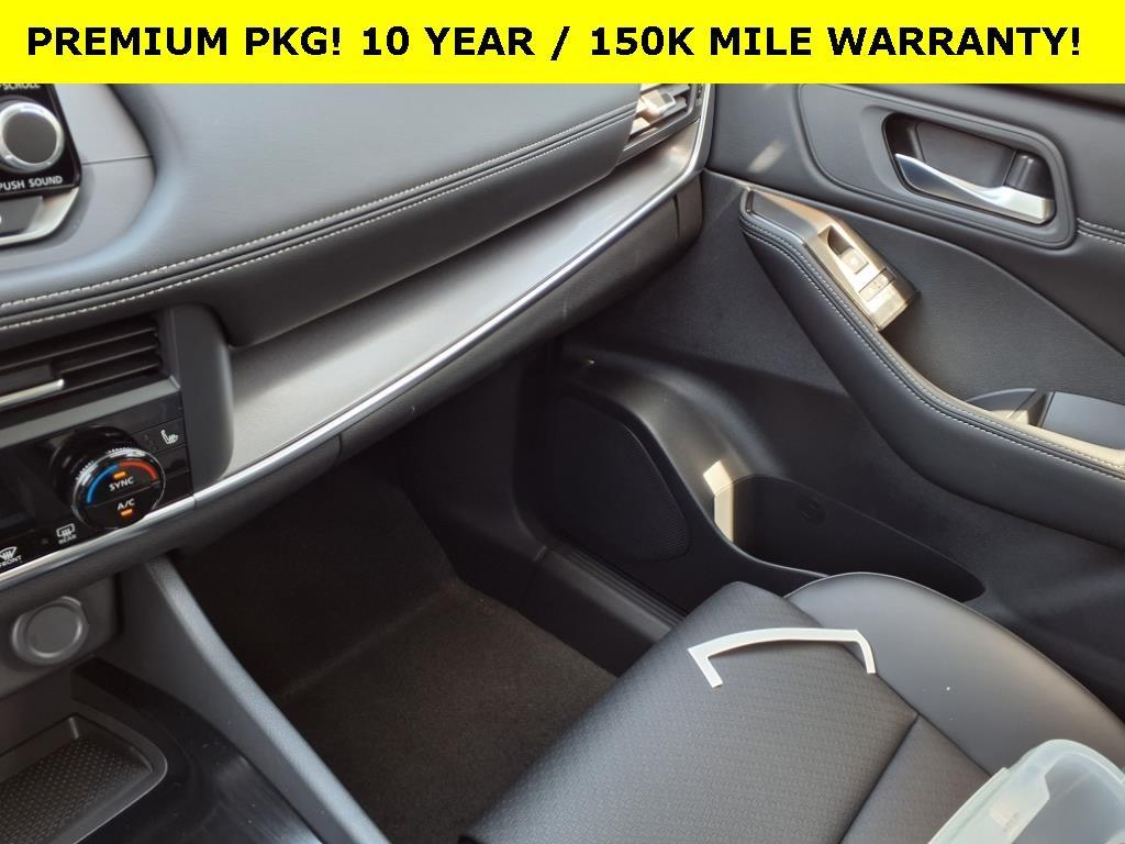 new 2025 Nissan Rogue car, priced at $33,985