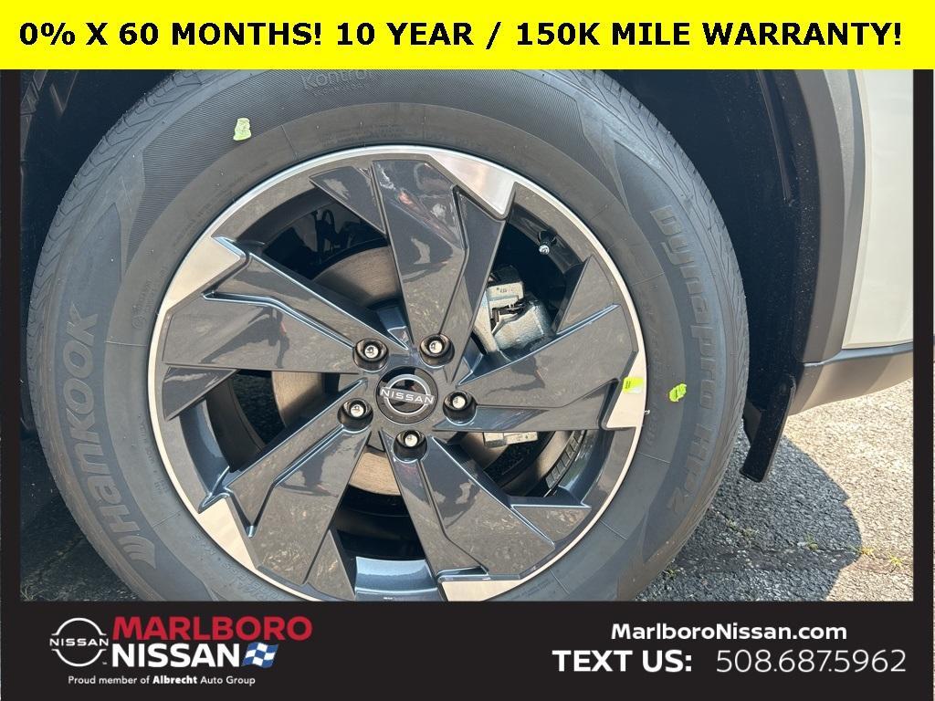 new 2025 Nissan Rogue car, priced at $33,006