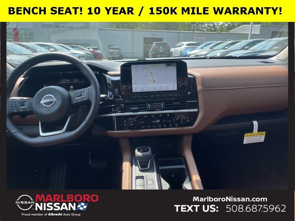 new 2025 Nissan Pathfinder car, priced at $51,765