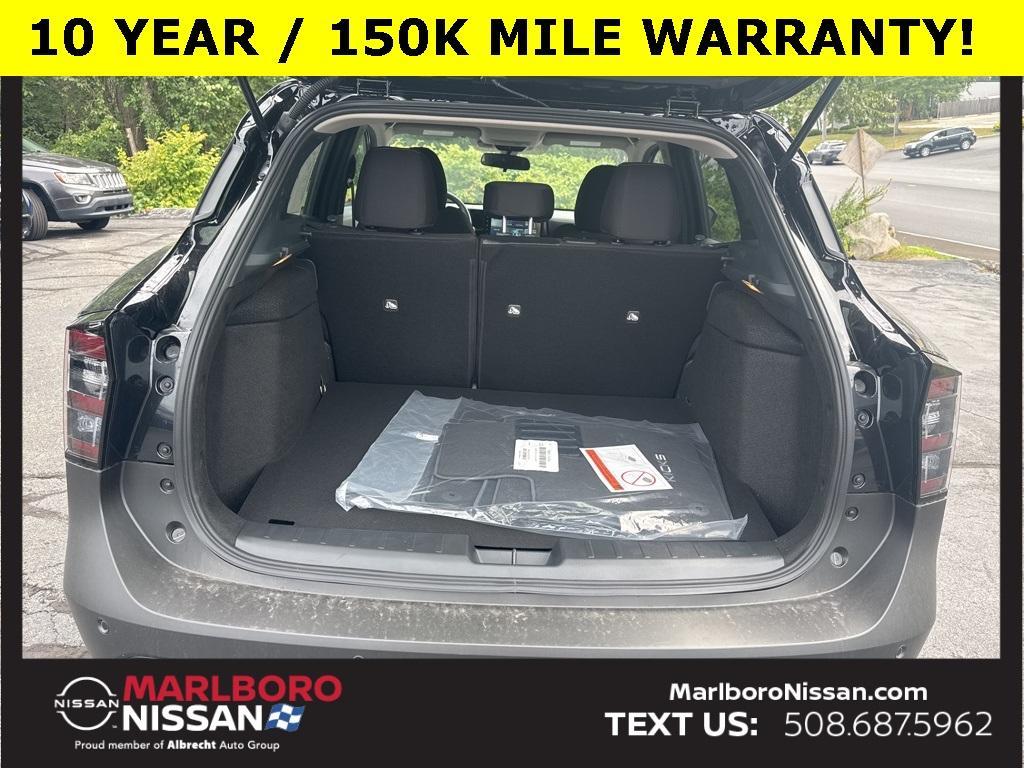 new 2025 Nissan Kicks car, priced at $26,675
