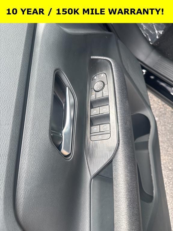 new 2025 Nissan Kicks car, priced at $26,675