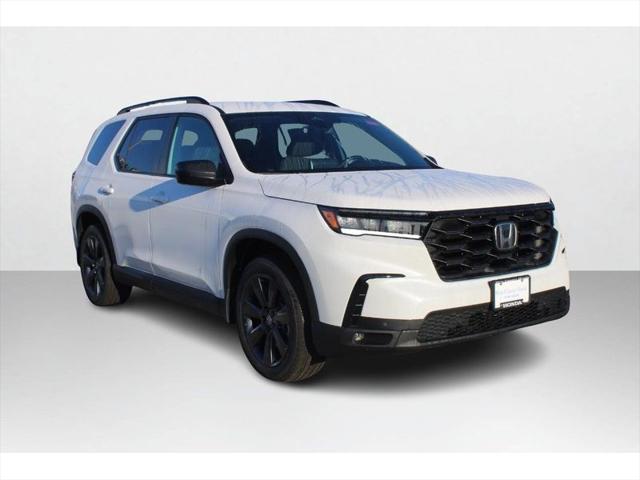 new 2025 Honda Pilot car, priced at $43,850