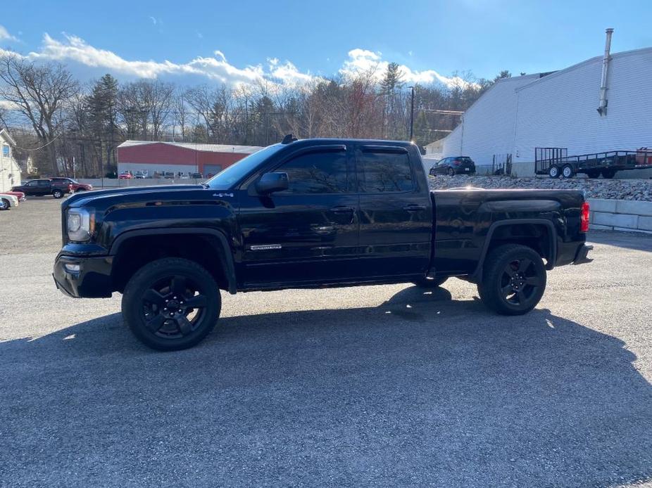 used 2018 GMC Sierra 1500 car, priced at $22,918