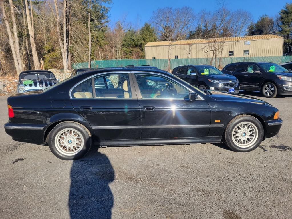 used 2000 BMW 528 car, priced at $9,523