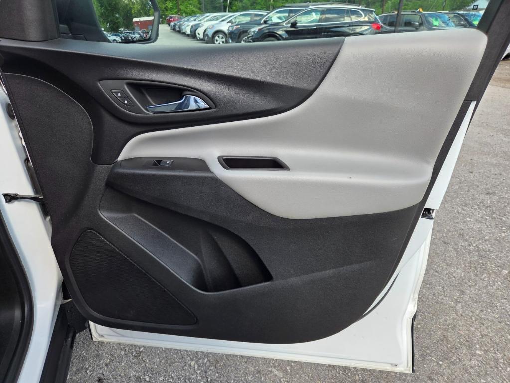 used 2018 Chevrolet Equinox car, priced at $13,255