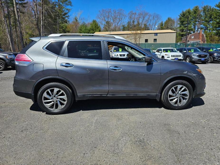 used 2015 Nissan Rogue car, priced at $10,904